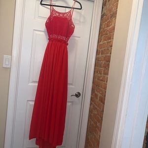 Red Maxi Dress ♥️♥️